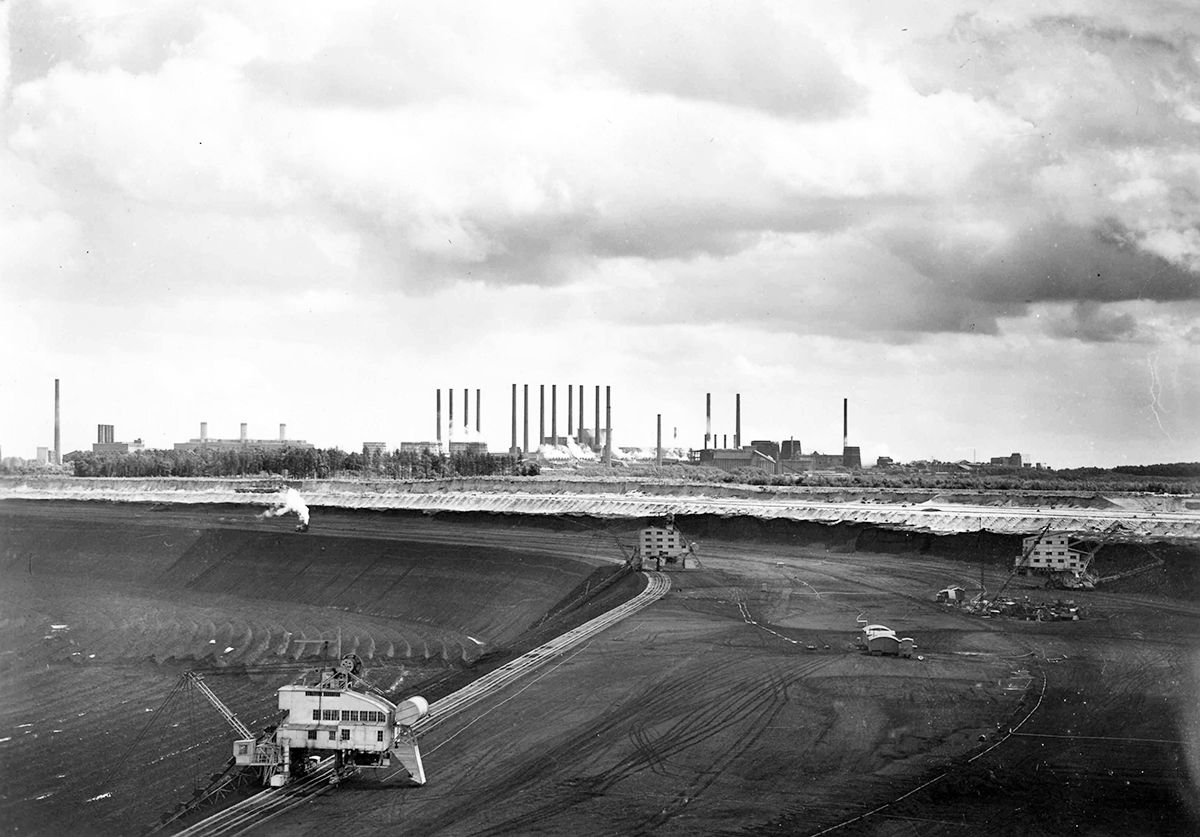 Tagebau Vereinigte Ville 1954 aus Richtung Kierdorf